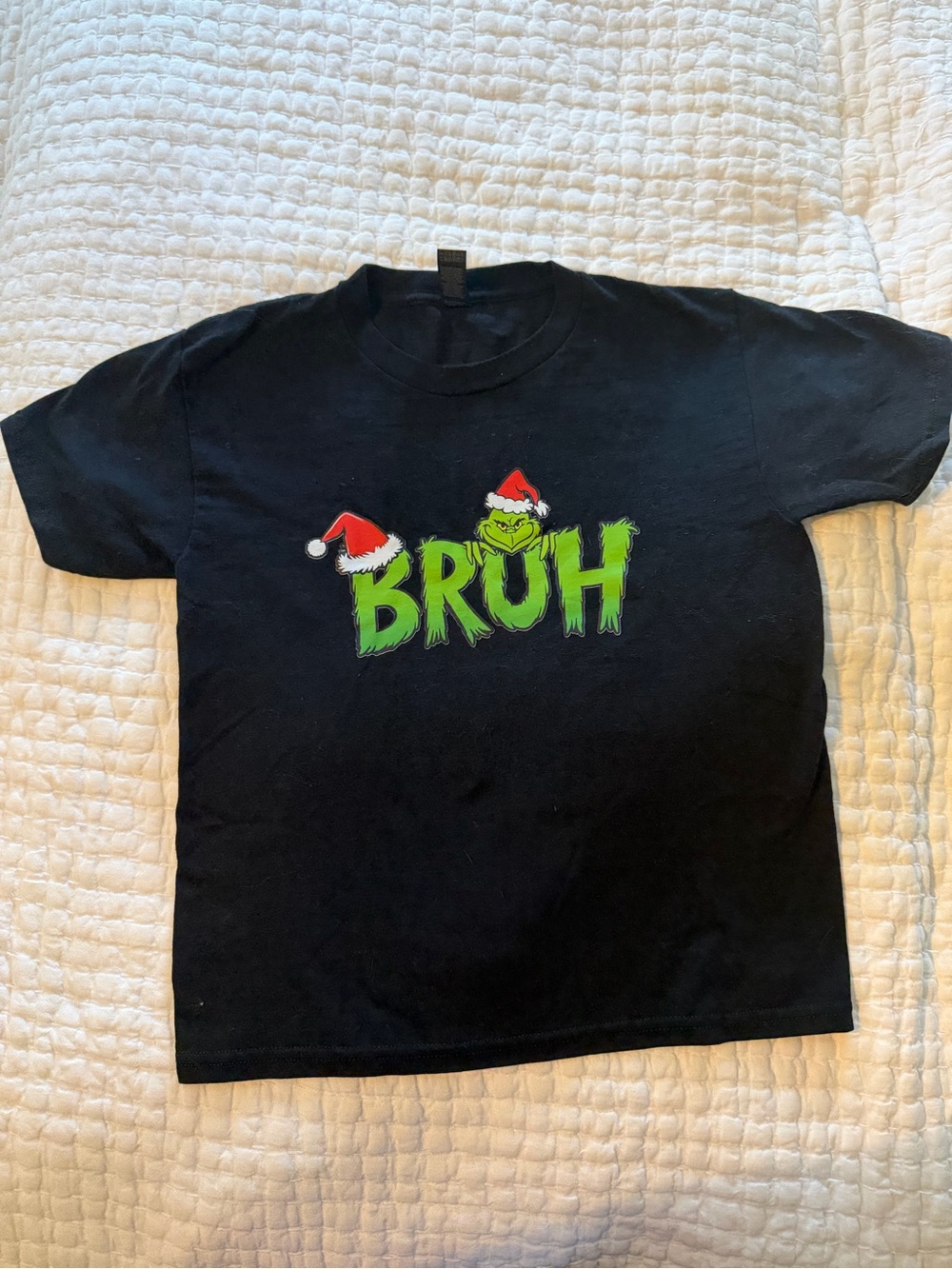 Gildan Black Kids' Tee with Green 'BRUH' Grinch Graphic and Red Santa Hats